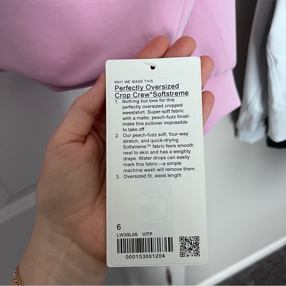 Lululemon Softstreme Perfectly Oversized Cropped Crew - Picture 6 of 6